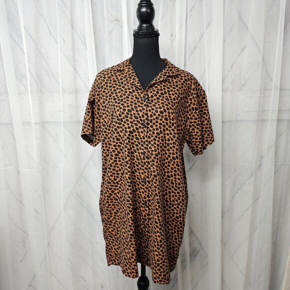 Leopard Print Short Sleeve Dress - Picture 13 of 13
